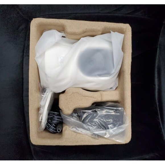 New TP-Link Pan/Tilt Security Camera for Baby Monitor, Pet Camera w/Motion - Picture 2 of 3